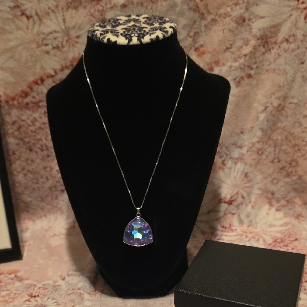 Silver Necklace with Iridescent Pendant